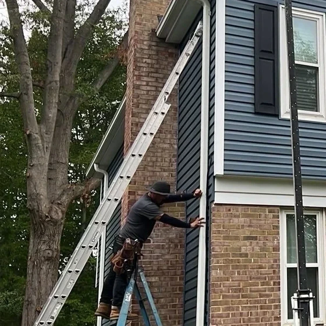 Gutter Service in Friendly